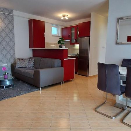 Amulett Suite Apartment Hajdúszoboszló Екстериор снимка